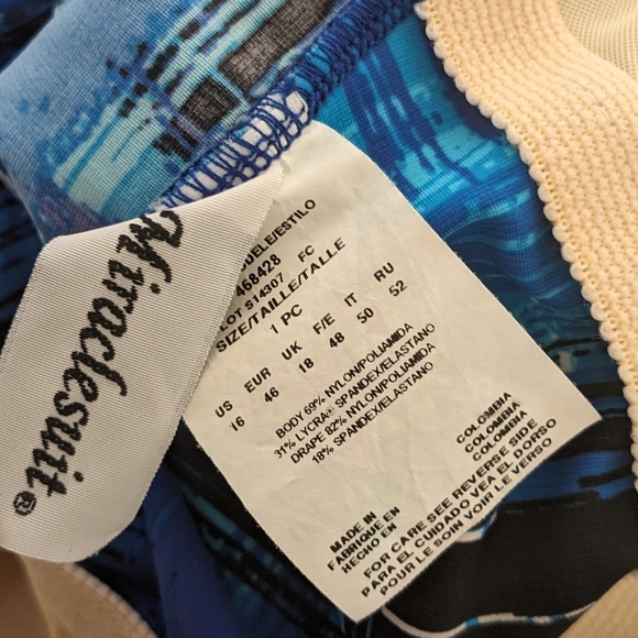 Miraclesuit One Piece Swimsuit Women 16 Ruching Slimming Padded Beach Summer - Picture 3 of 6